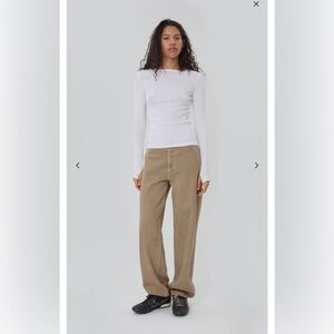 Still Here Sport Jean